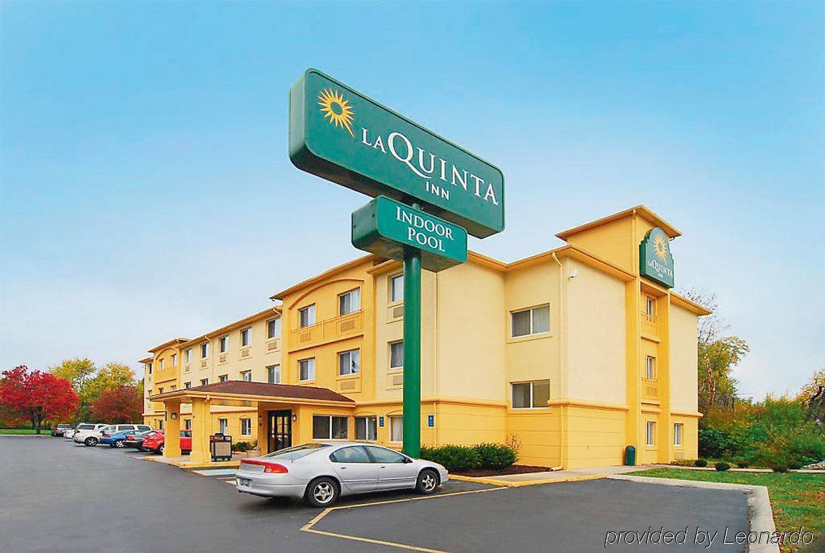 La Quinta Inn By Wyndham Indianapolis North At Pyramids Exterior photo