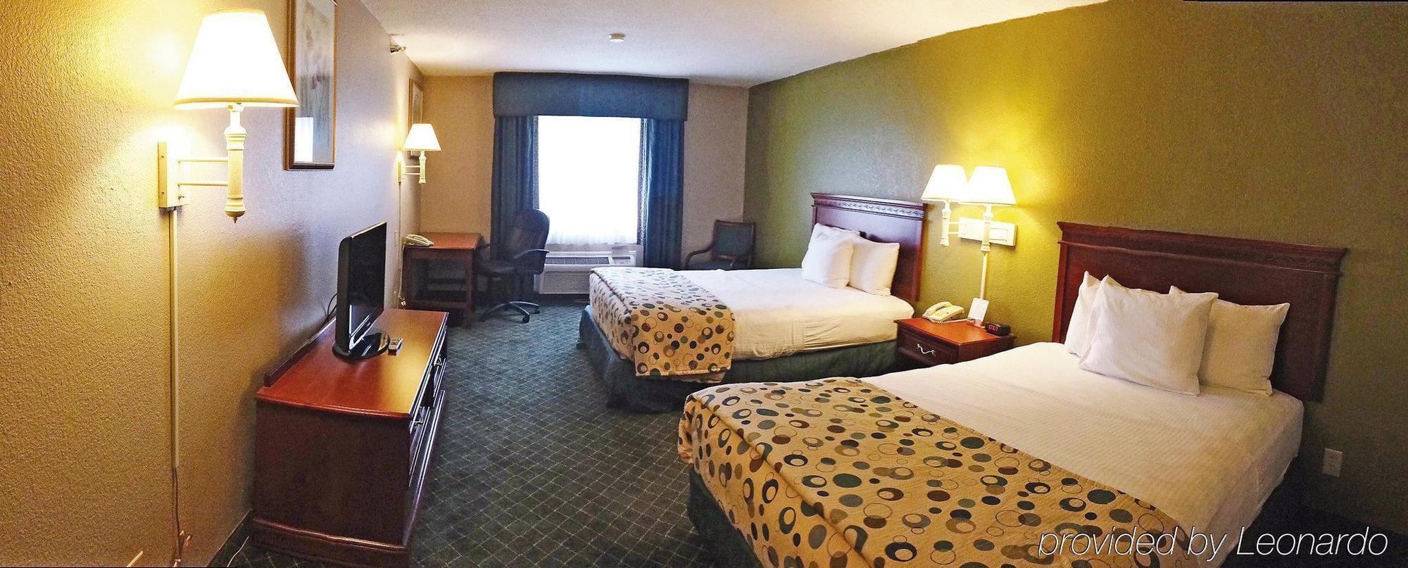 La Quinta Inn By Wyndham Indianapolis North Exterior photo